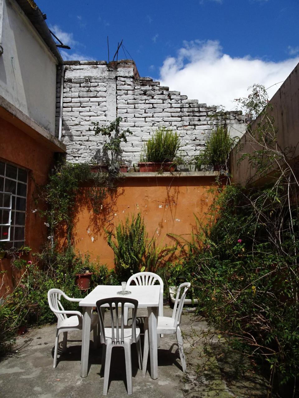 La Casa De La Gringa Quito Exterior photo